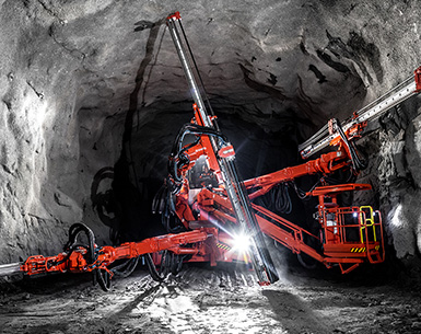 Sandvik DT1132i tunneling jumbo (photo)