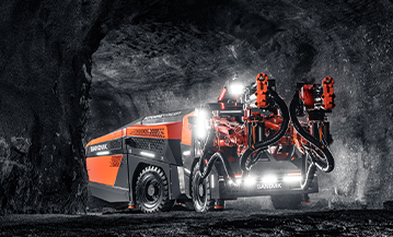 Underground drill rig (photo)