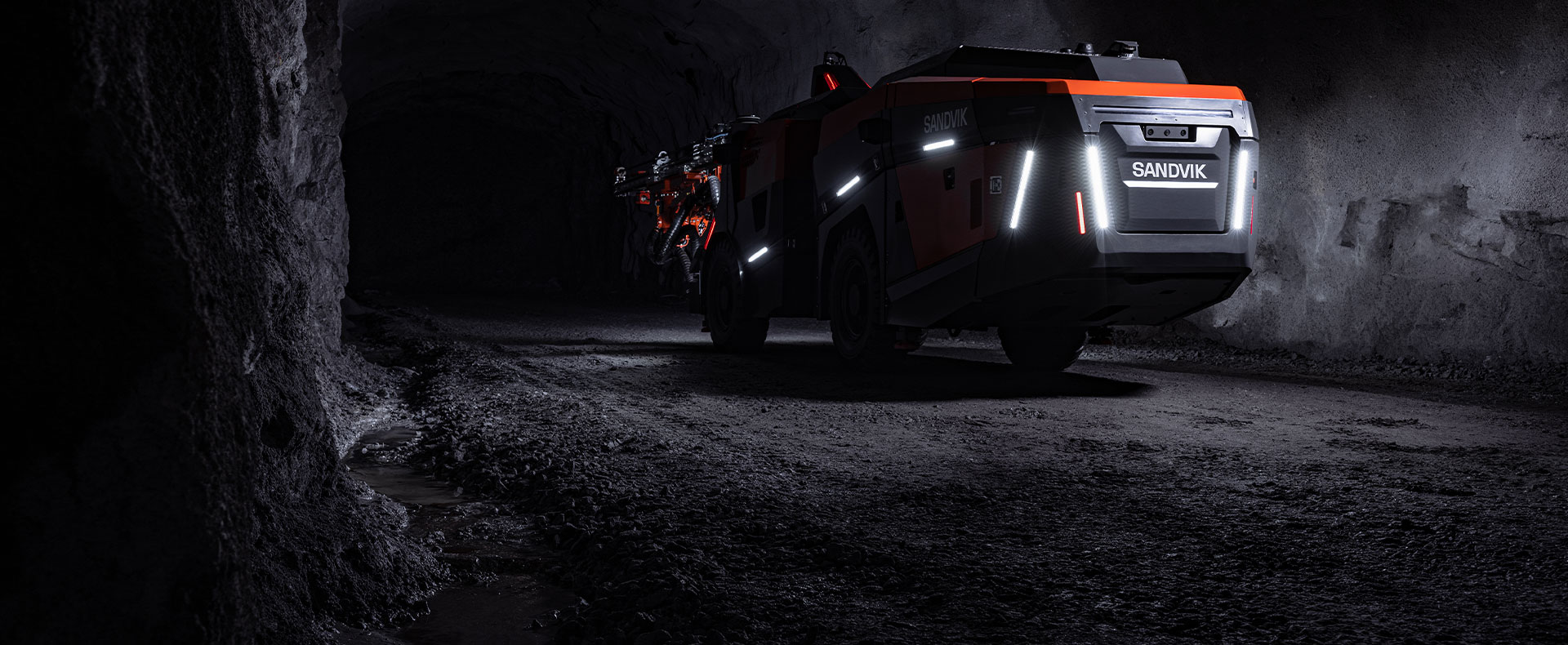 Sandvik Cover (photo)