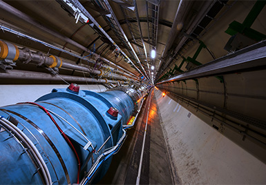 Stor Hadron Collider, världens största och kraftfullaste partikelaccelerator (photo)